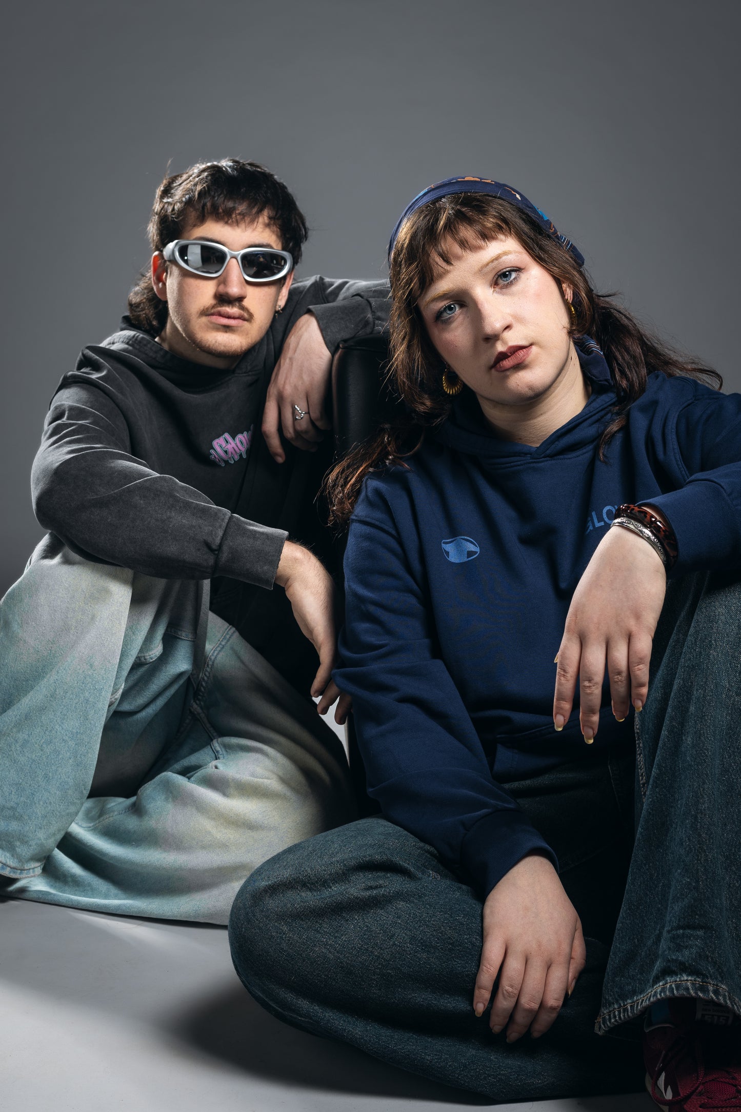 Sudadera Oversize con Capucha "3D"