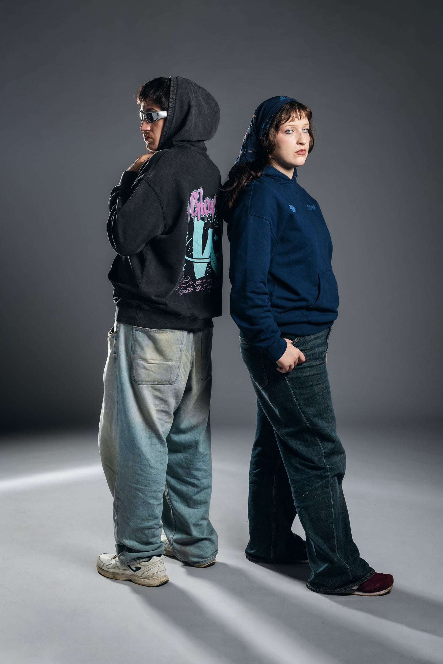 Sudadera Oversize con Capucha "3D"